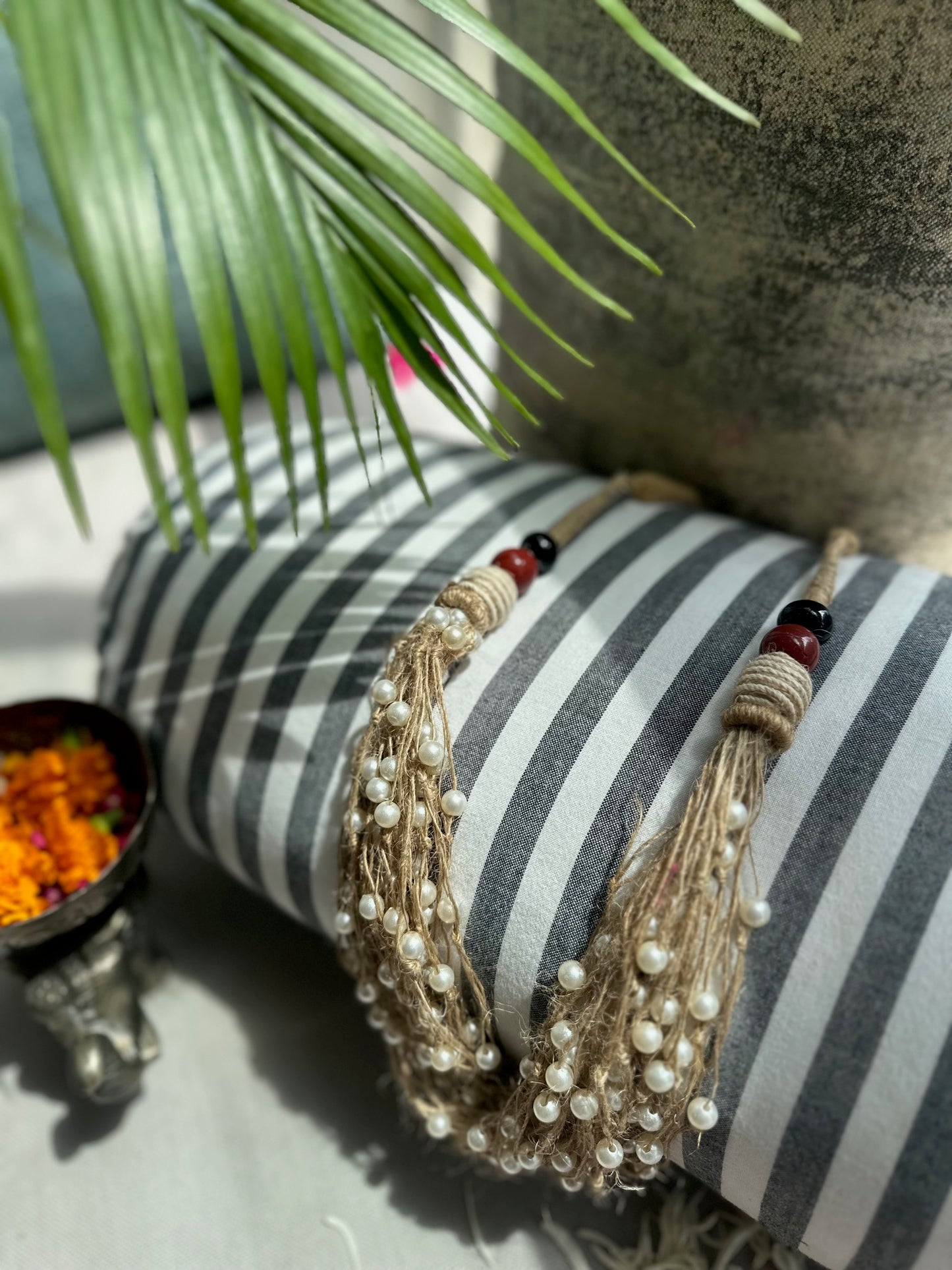 Jute Pearl Neckpiece