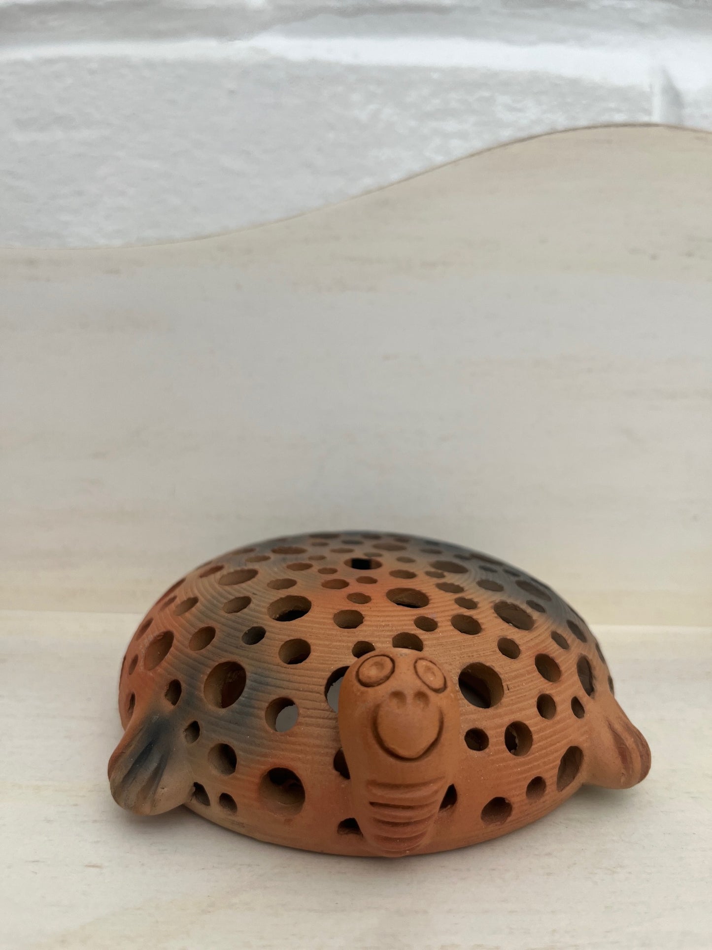 Tortoise T- light Holder