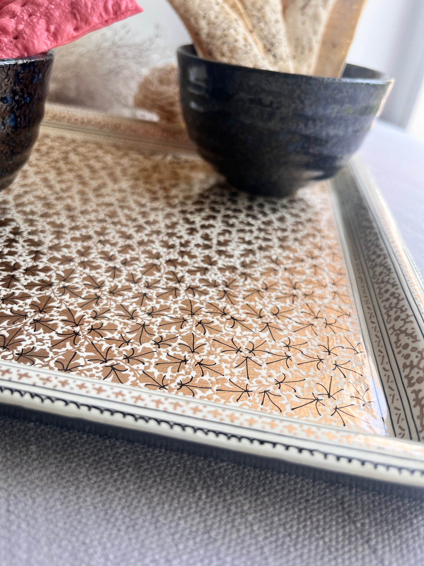 Artistic Tray