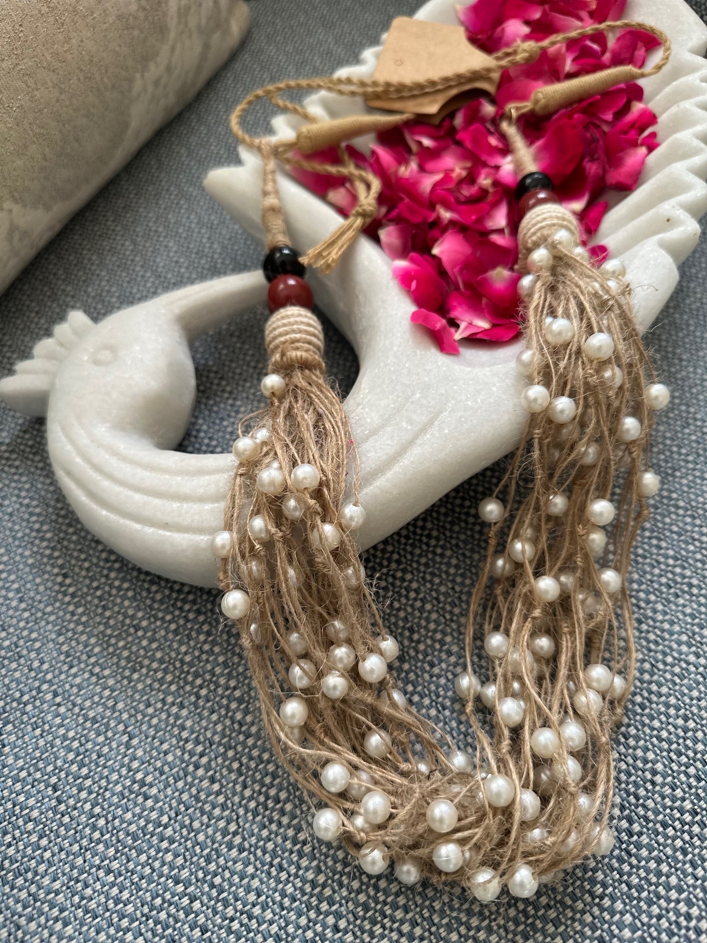 Jute Pearl Neckpiece