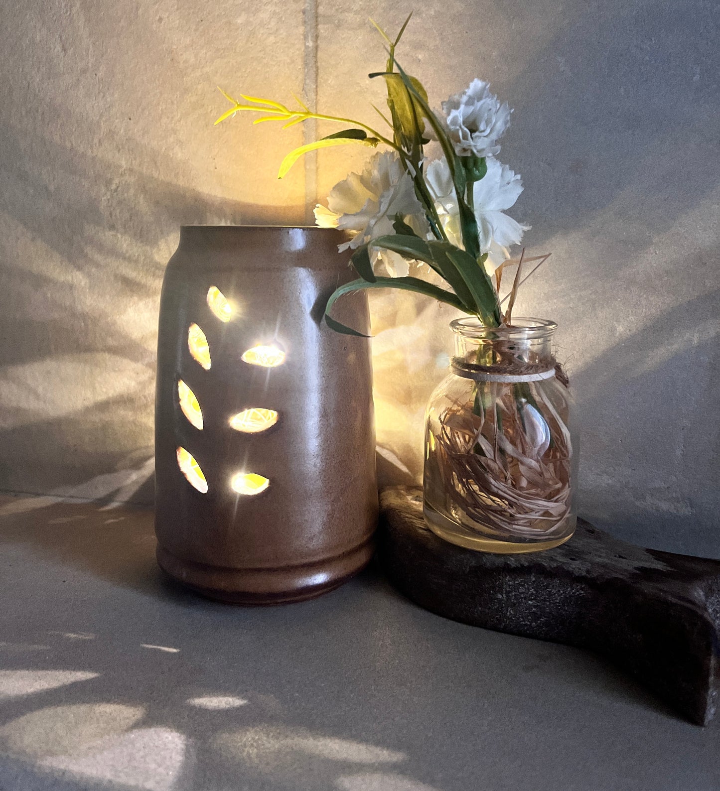 Ceramic Light Jharokha